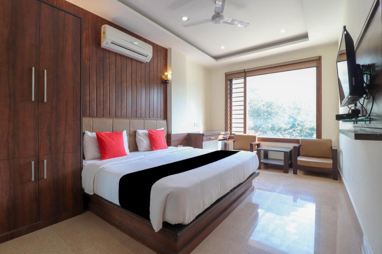 Capital O 76444 Hotel Hill-Top Inn Narendra Nagar Exterior foto