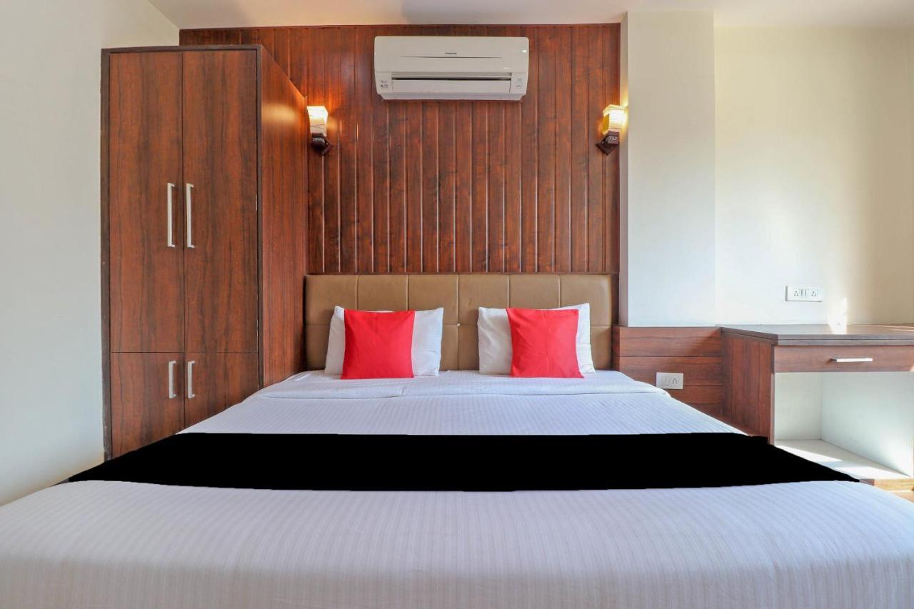 Capital O 76444 Hotel Hill-Top Inn Narendra Nagar Exterior foto