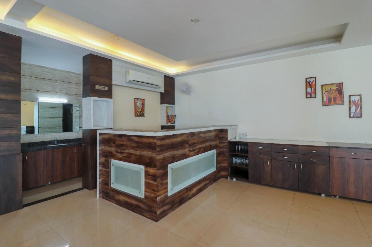 Capital O 76444 Hotel Hill-Top Inn Narendra Nagar Exterior foto